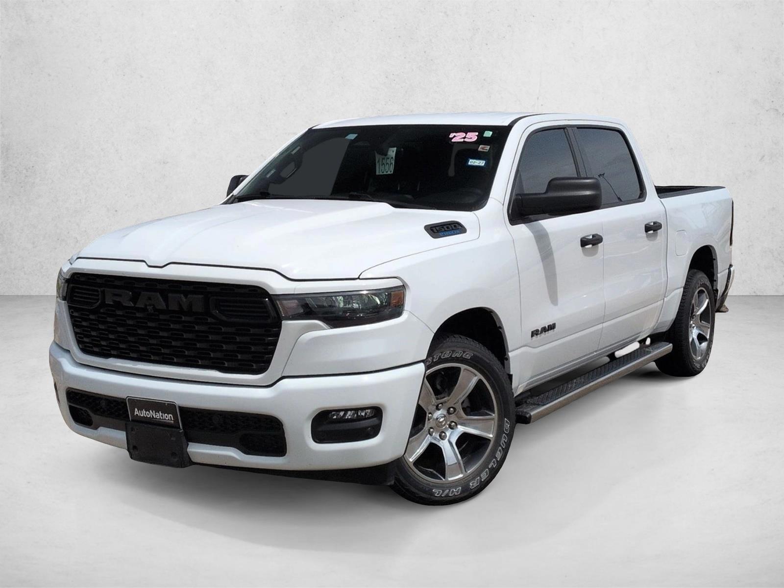 Thumbnail: 2025 RAM 1500 - 1
