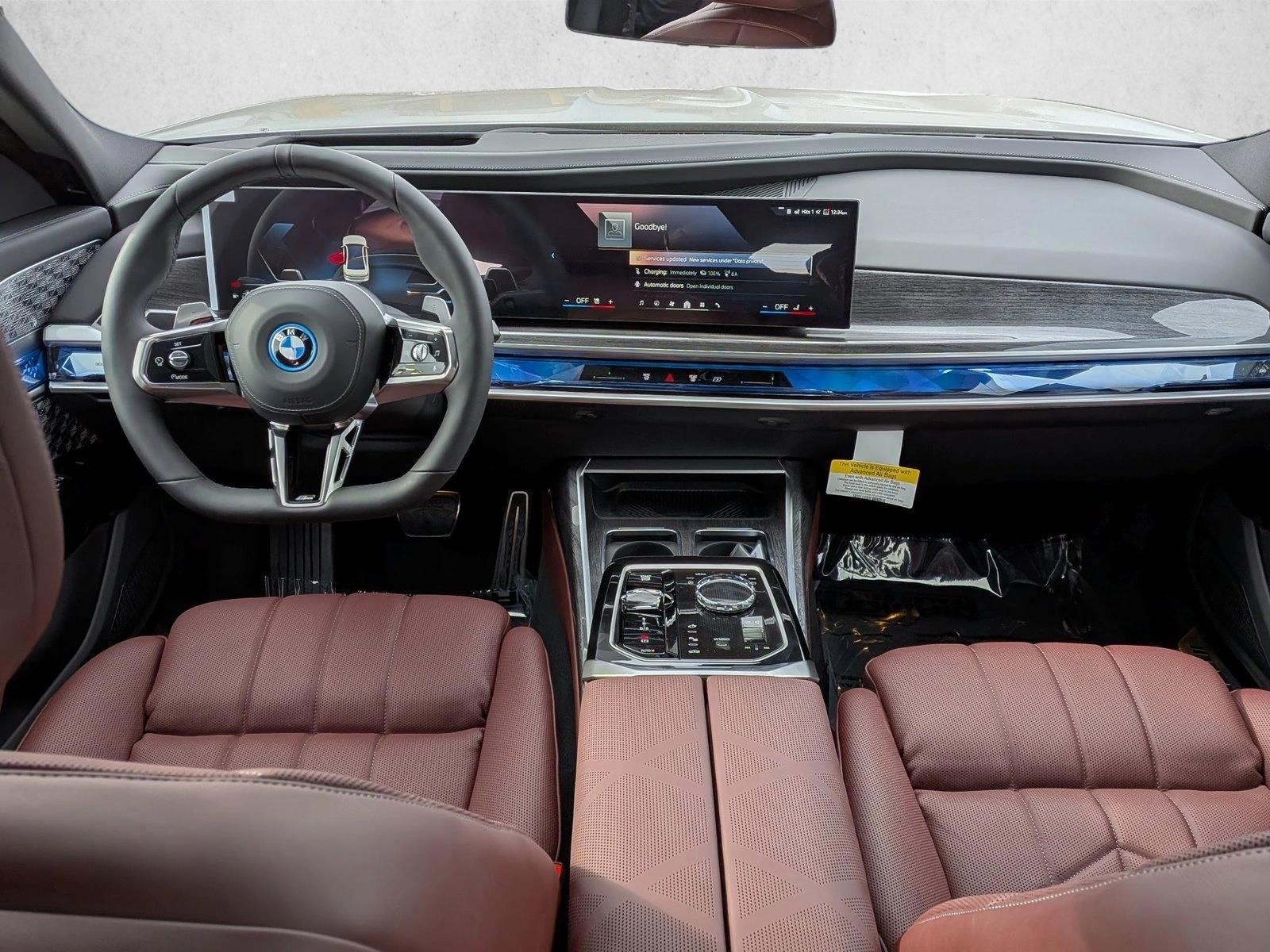 Thumbnail: 2026 BMW 7 Series - 3