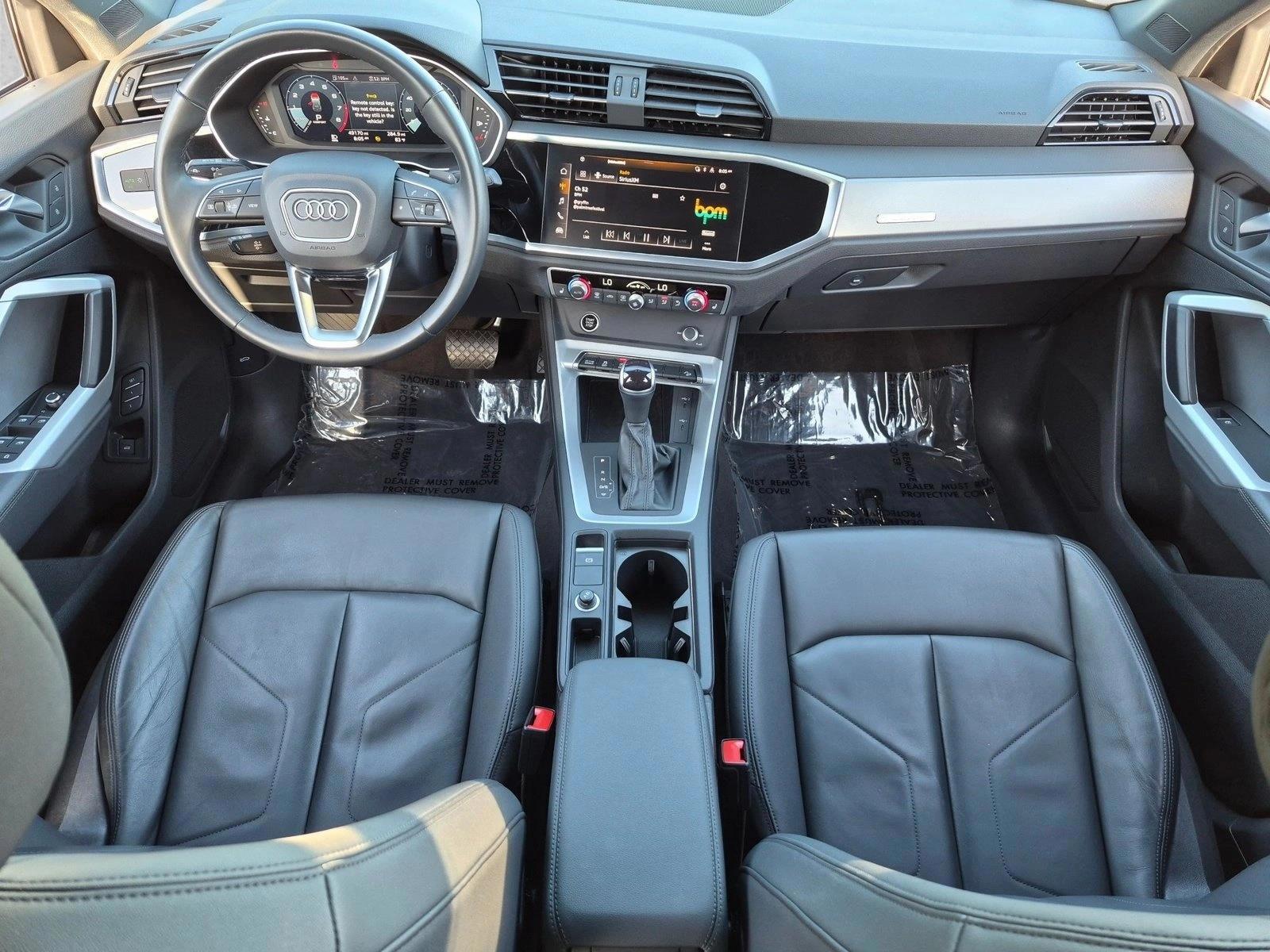 Thumbnail: 2023 Audi Q3 - 4