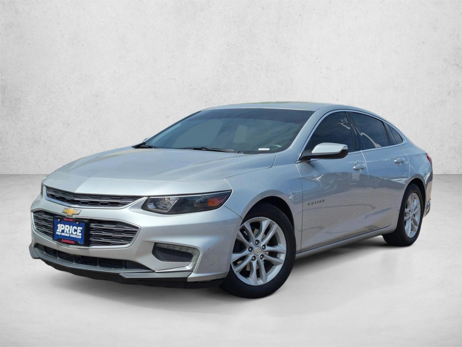 Thumbnail: 2017 Chevrolet Malibu - 1