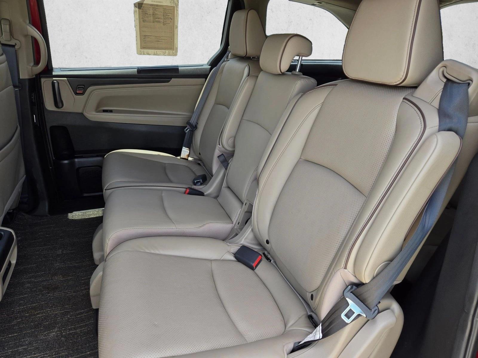 2022 Honda Odyssey Elite - Photo 18