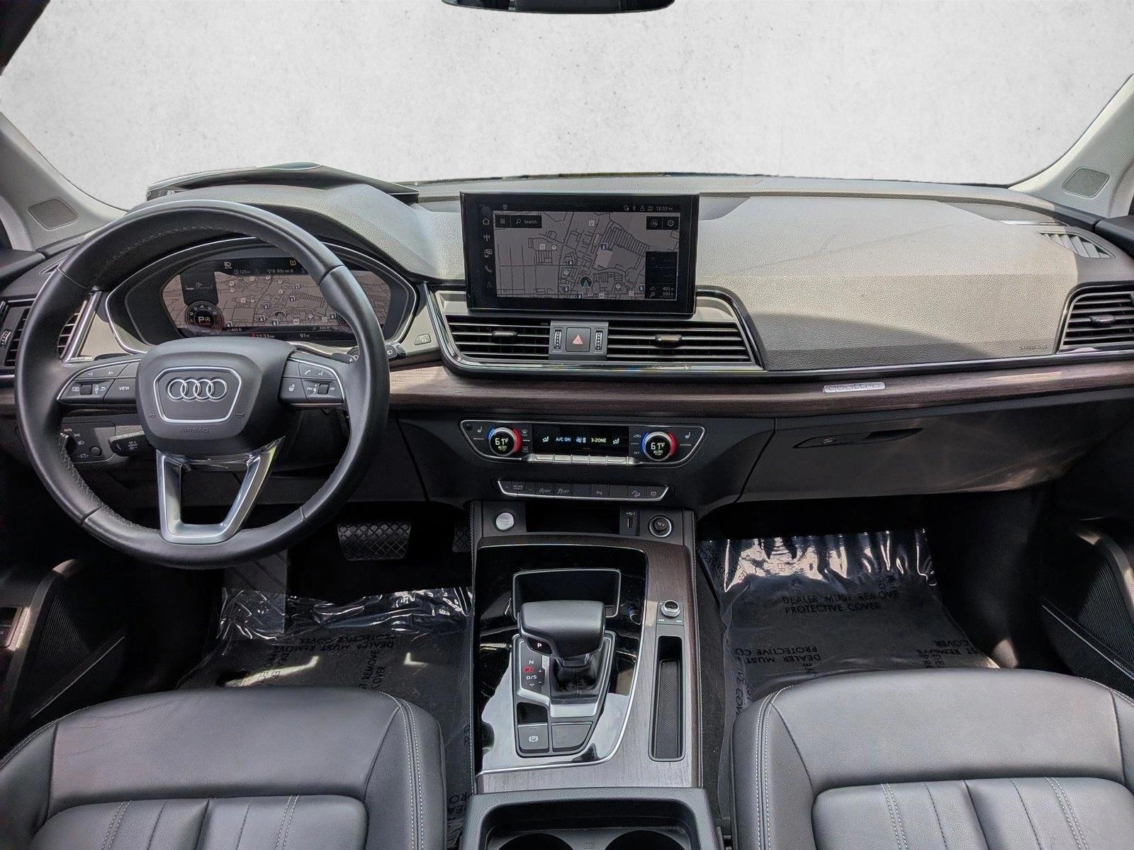 Thumbnail: 2023 Audi Q5 - 4