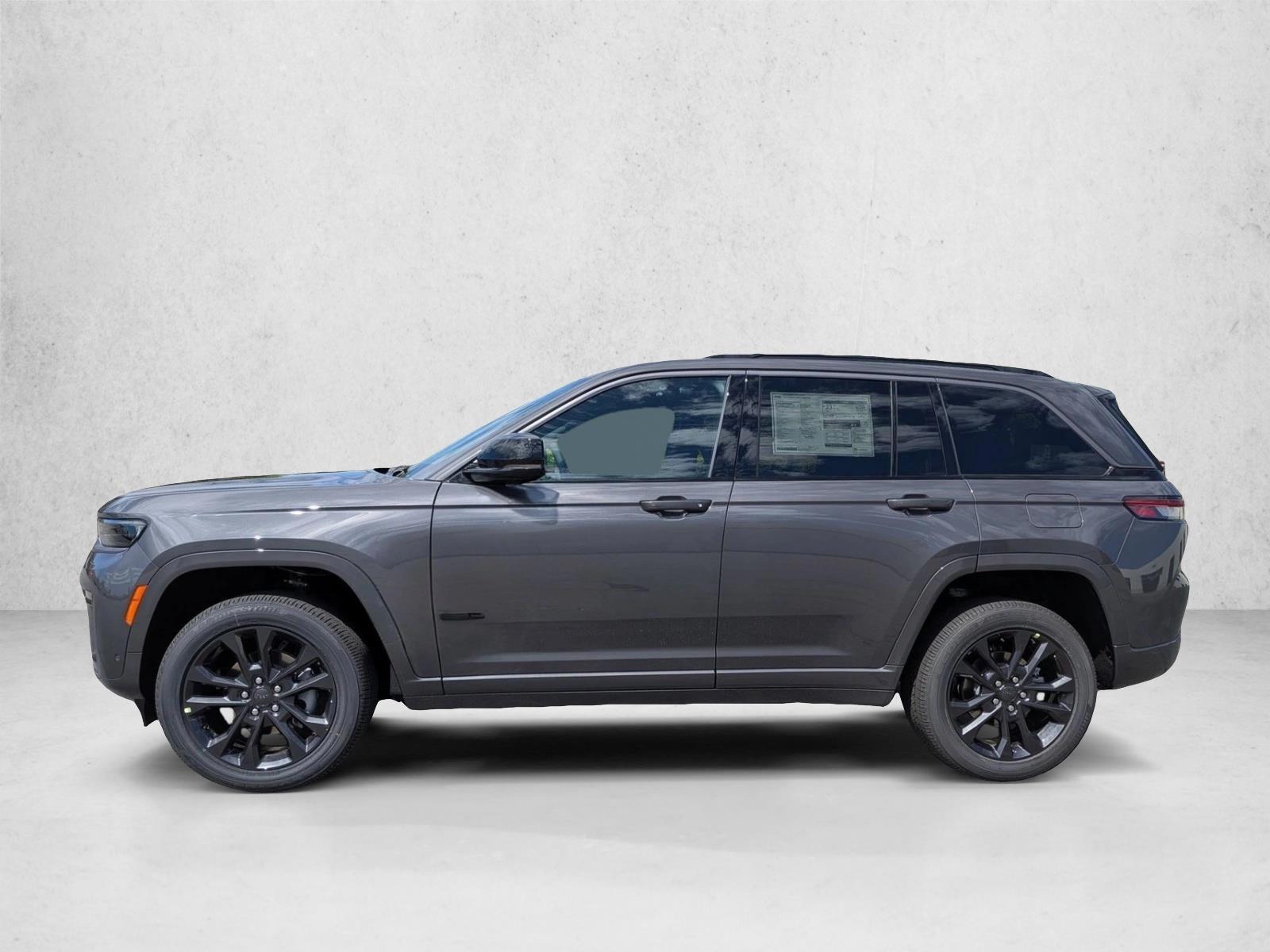 Thumbnail: 2026 Jeep Grand Cherokee - 2
