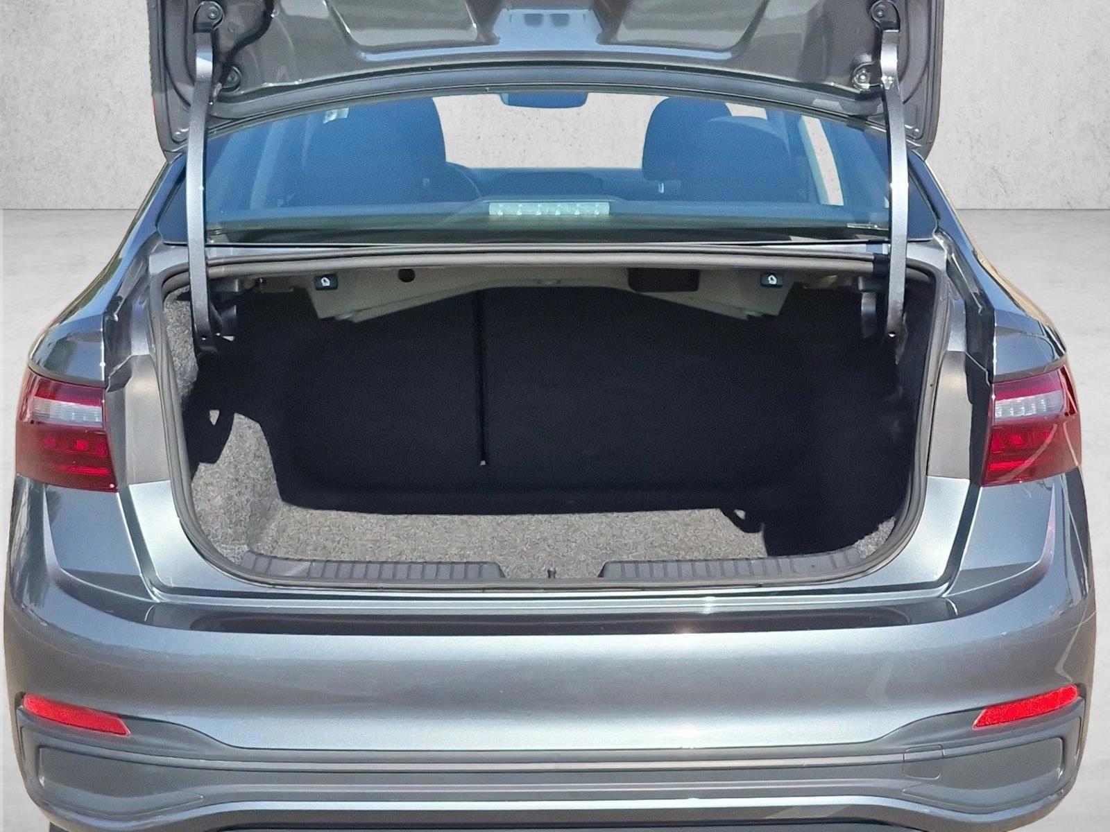 2025 Volkswagen Jetta S - Photo 6