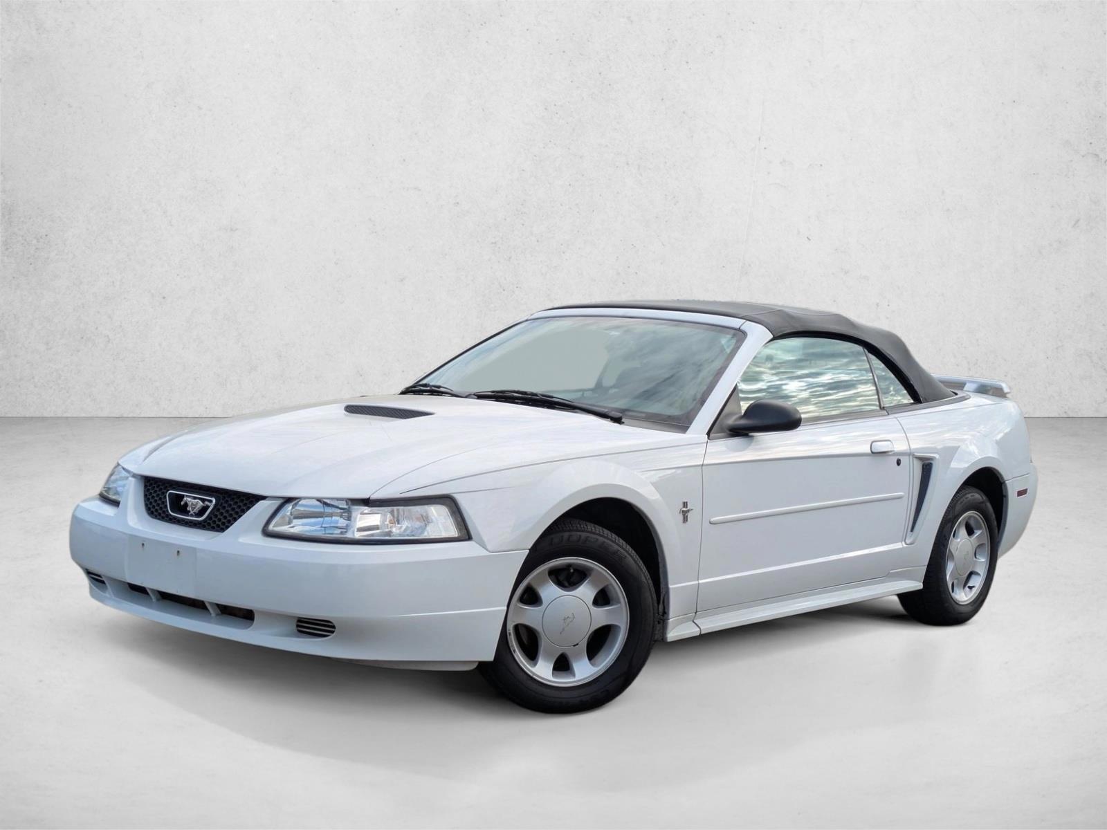 2001 Ford Mustang Deluxe