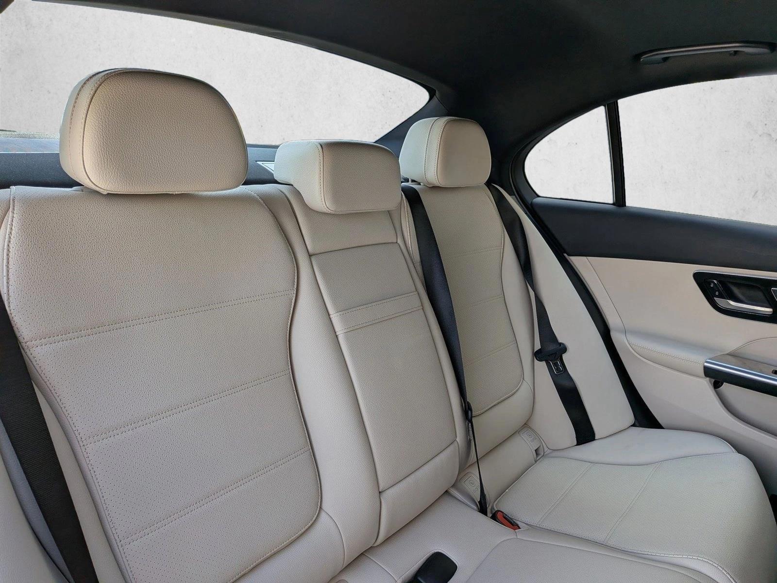 2026 Mercedes-Benz C-Class Sedan C 300 - Photo 18