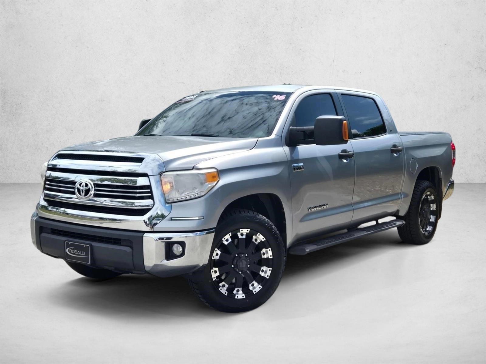 Thumbnail: 2016 Toyota Tundra - 1