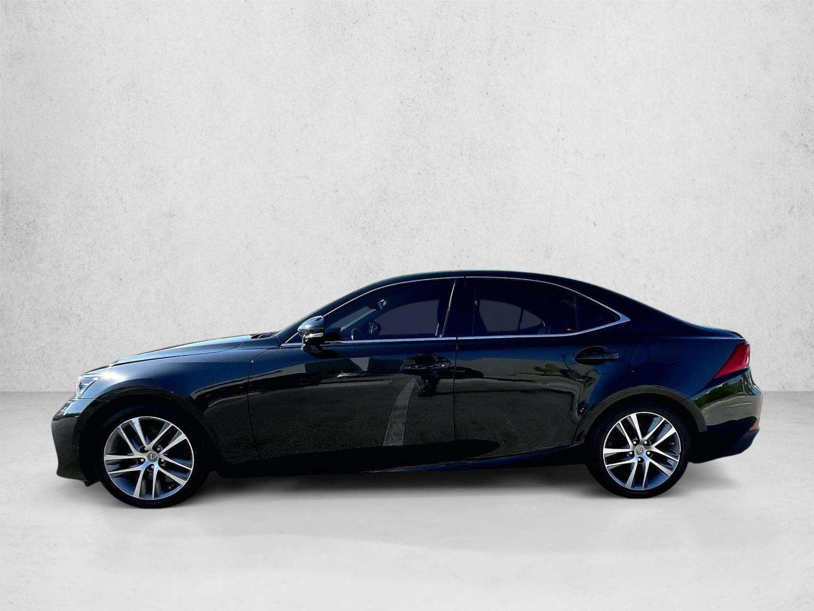 Thumbnail: 2020 Lexus IS - 2