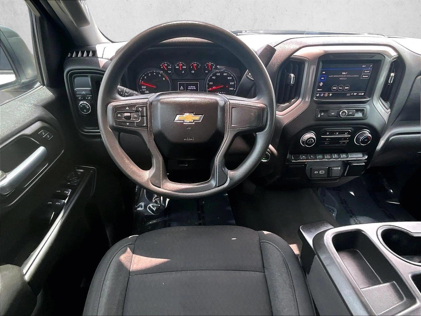 Thumbnail: 2022 Chevrolet Silverado 1500 - 3
