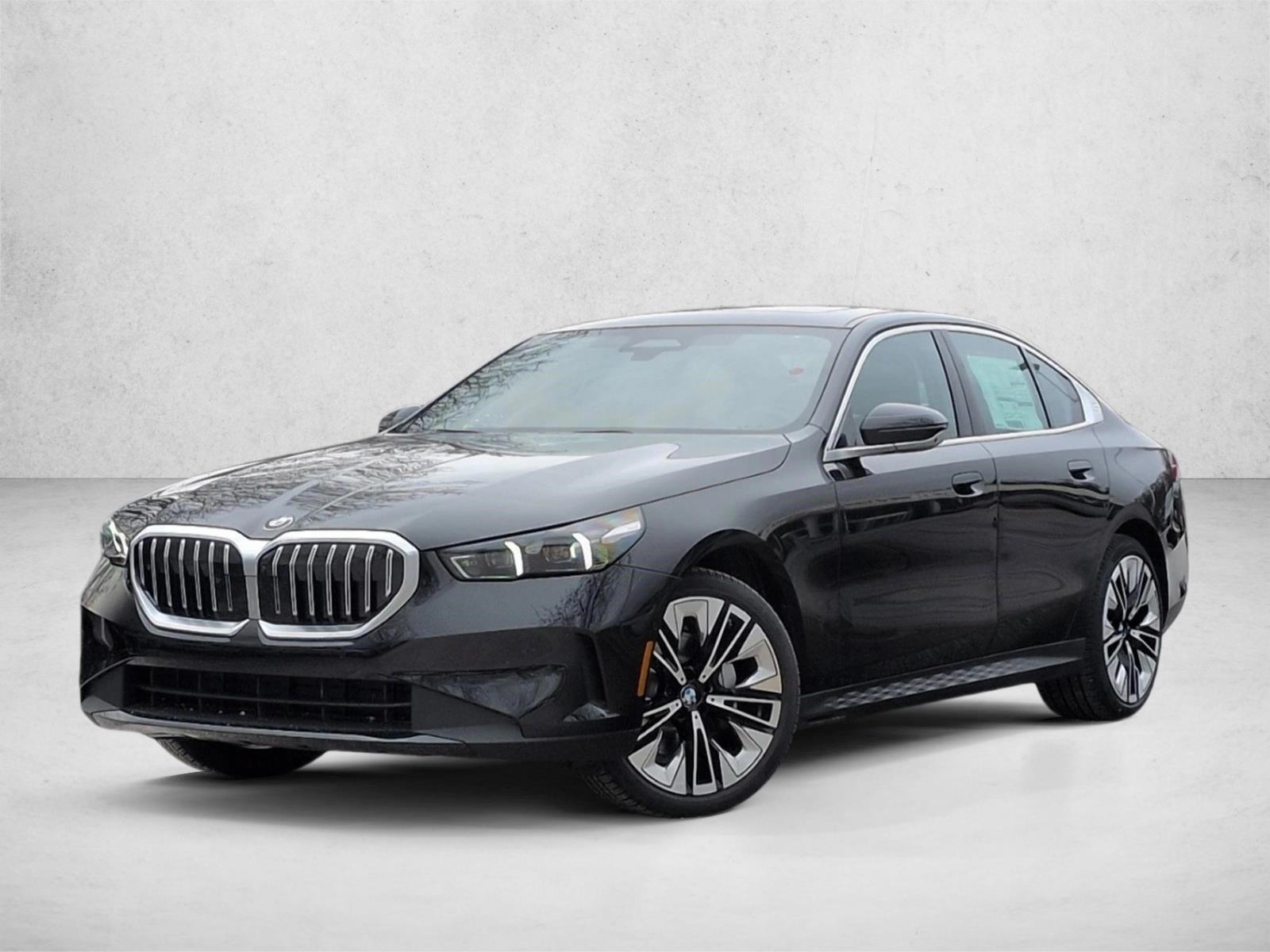 Thumbnail: 2026 BMW 5 Series - 1