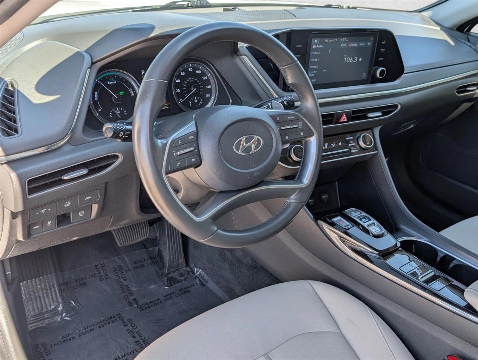 Thumbnail: 2020 Hyundai Sonata - 3