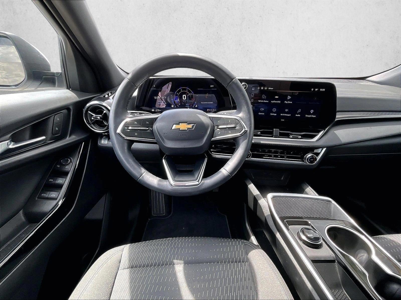 Thumbnail: 2026 Chevrolet Equinox - 3