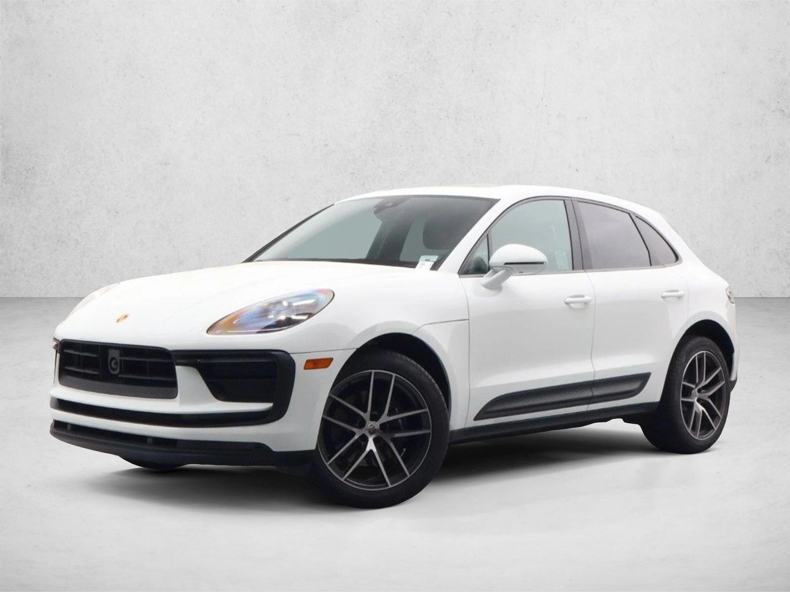Thumbnail: 2025 Porsche Macan - 1
