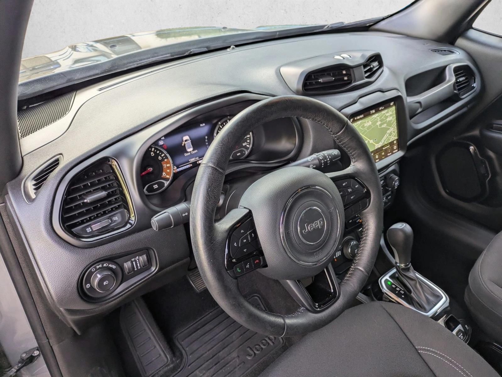 Thumbnail: 2022 Jeep Renegade - 3