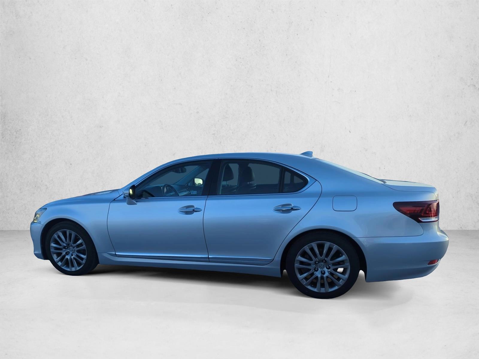 Thumbnail: 2014 Lexus LS - 2