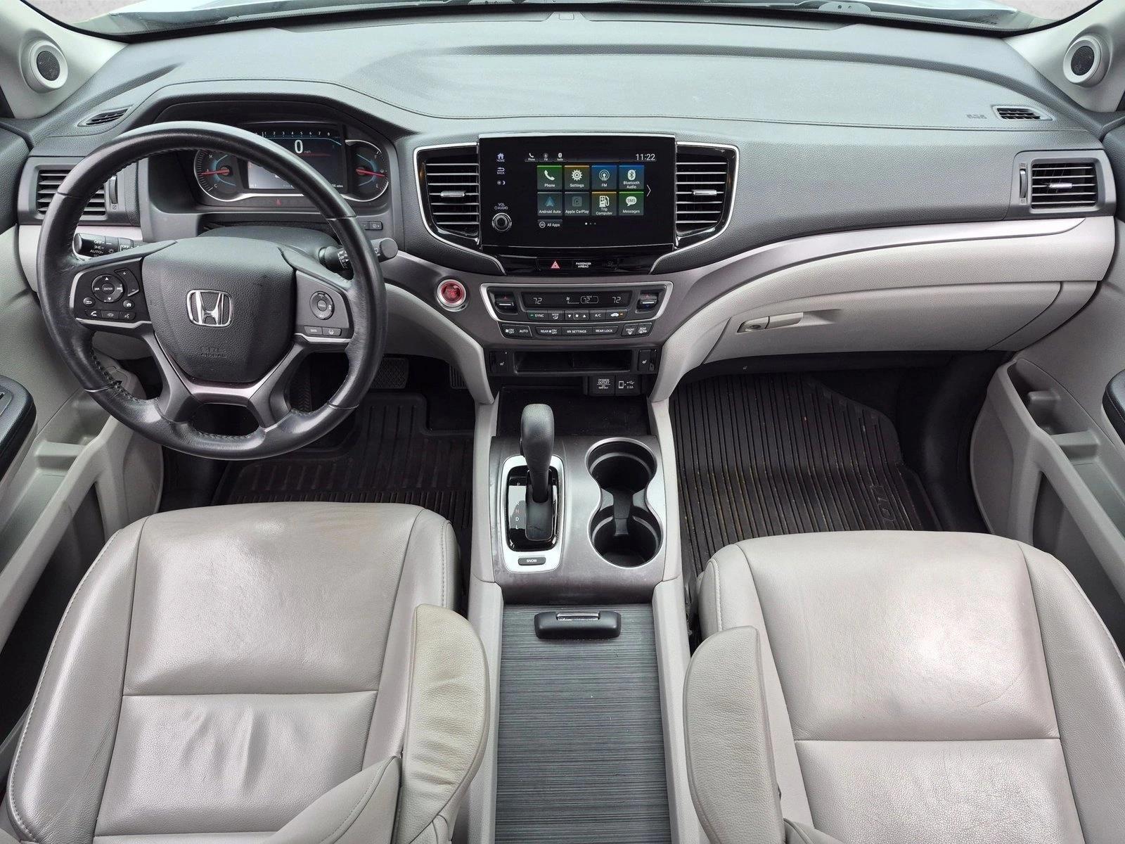 Thumbnail: 2019 Honda Pilot - 3