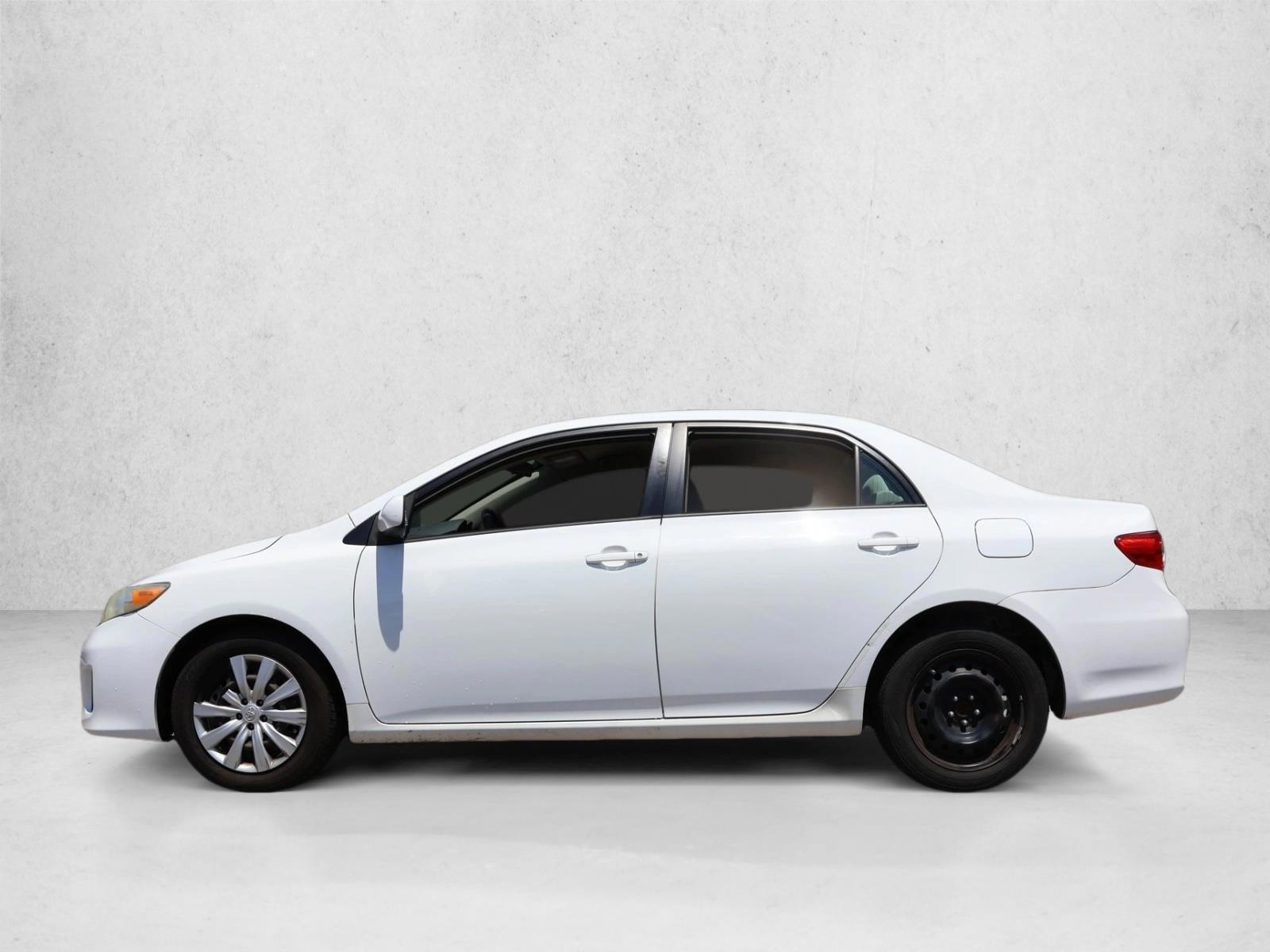 Thumbnail: 2012 Toyota Corolla - 2