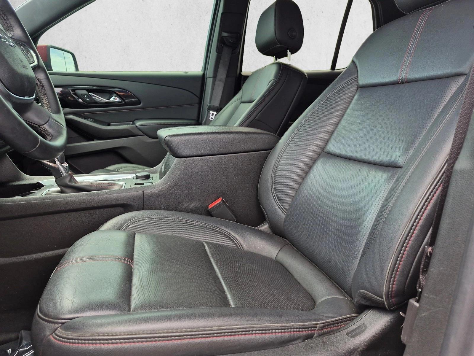 2023 Chevrolet Traverse RS - Photo 16