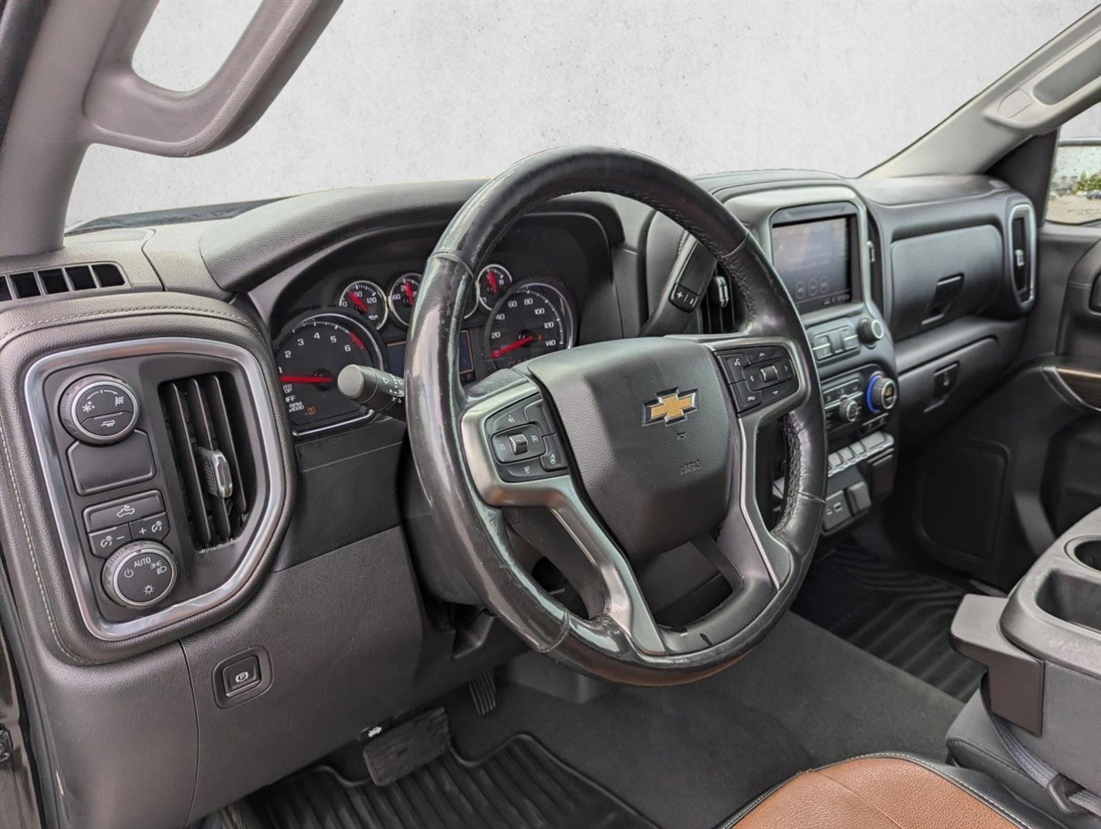 Thumbnail: 2019 Chevrolet Silverado 1500 - 3