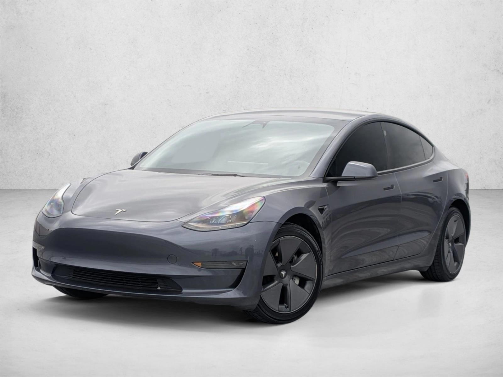 Thumbnail: 2023 Tesla Model 3 - 1