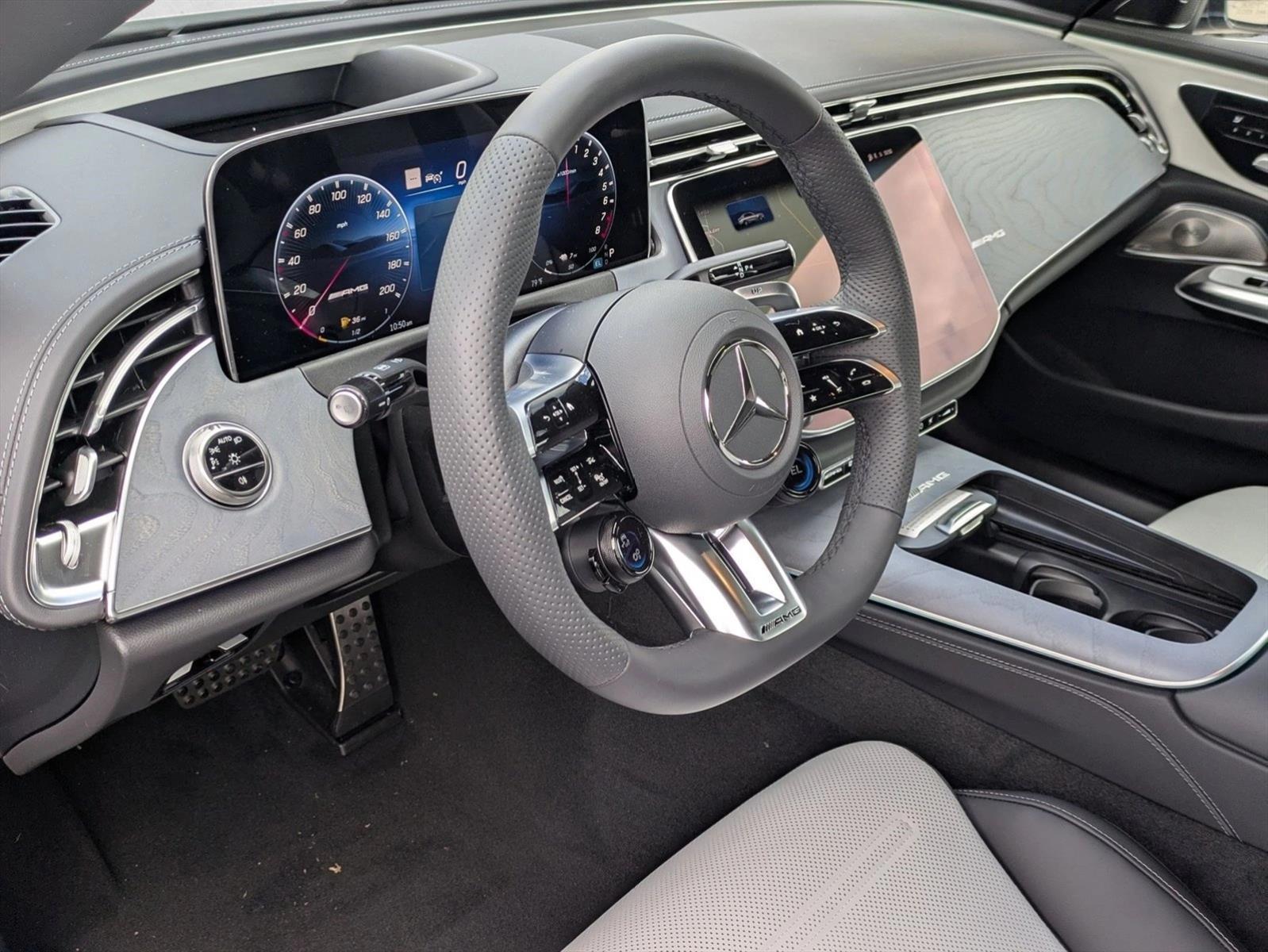 Thumbnail: 2026 Mercedes-Benz E-Class - 3