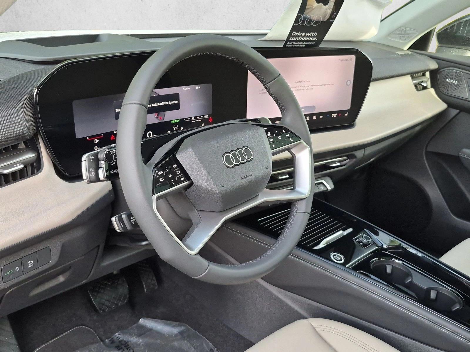 Thumbnail: 2026 Audi Q3 - 3