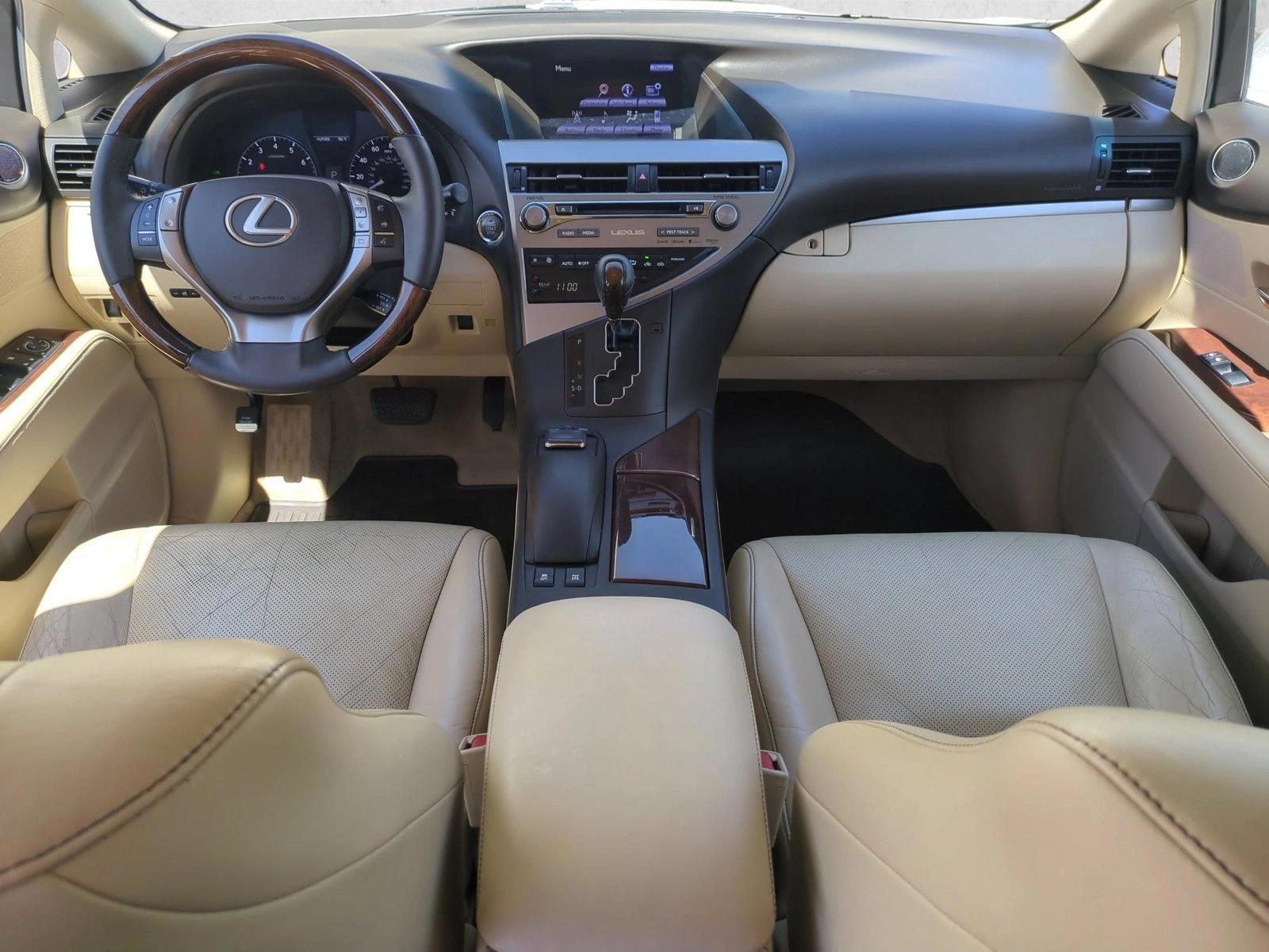 Thumbnail: 2015 Lexus RX - 4