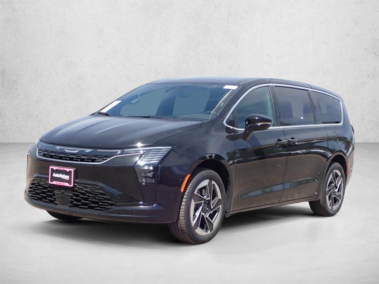 Thumbnail: 2027 Chrysler Pacifica - 1
