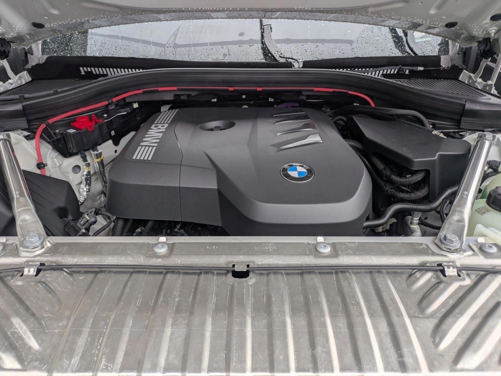 2026 BMW X3 30 - Photo 18
