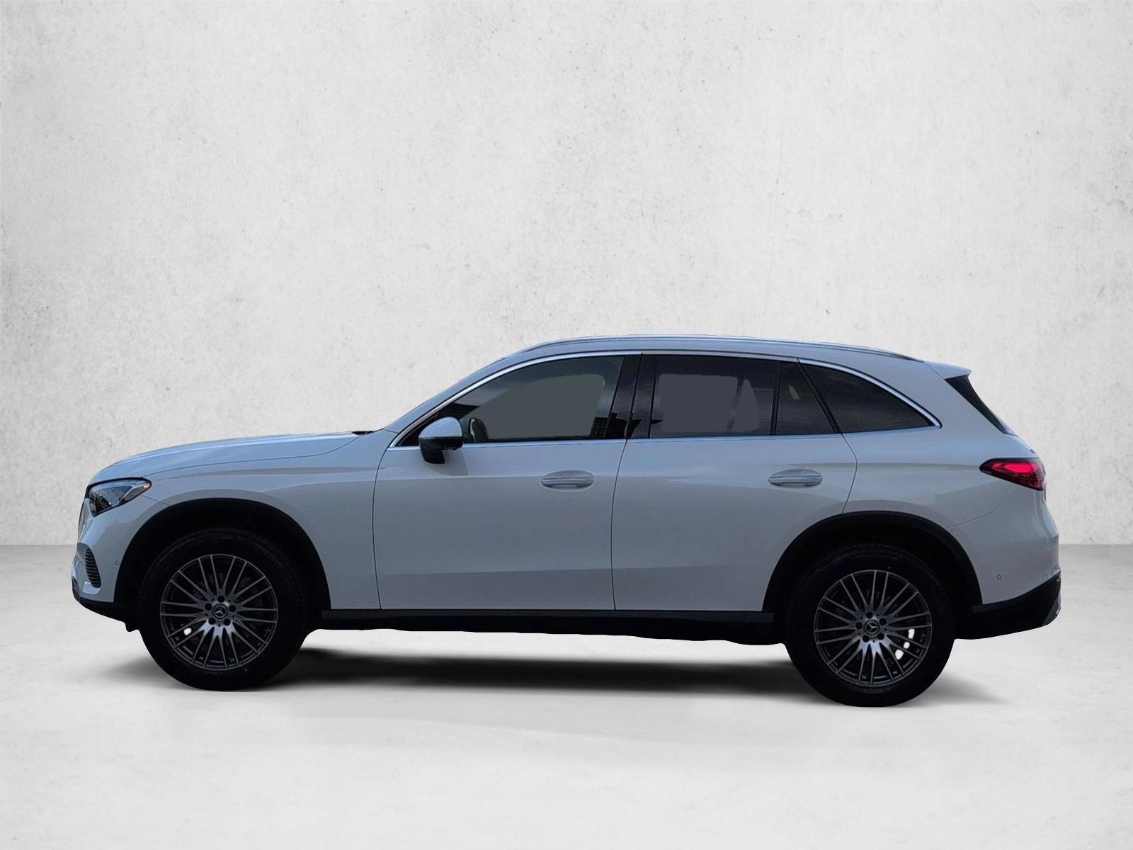 Thumbnail: 2026 Mercedes-Benz GLC - 2
