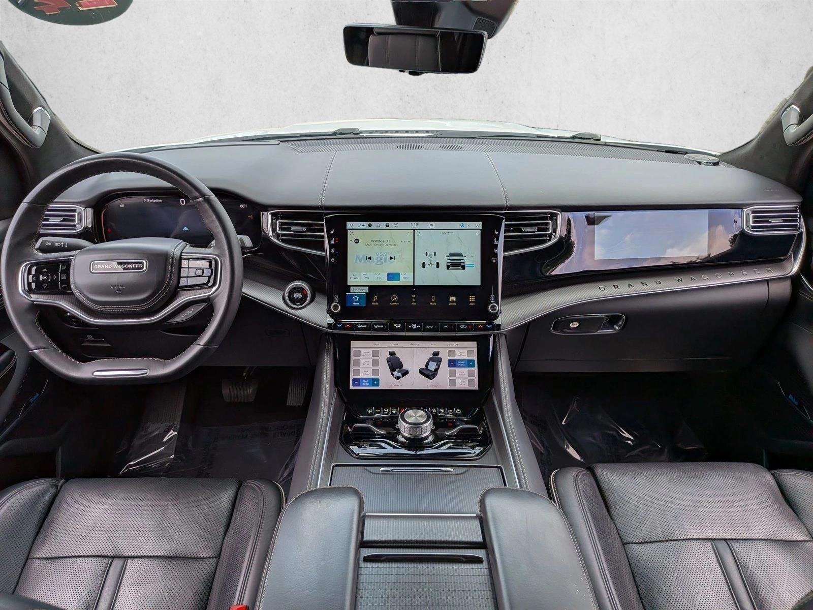 Thumbnail: 2024 Jeep Grand Wagoneer L - 3