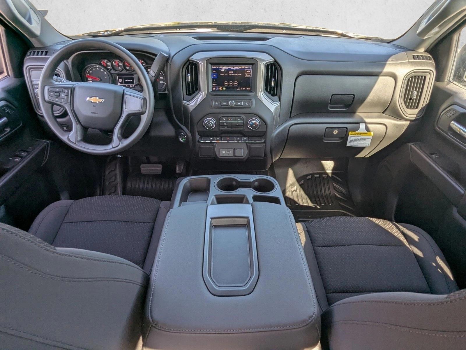 Thumbnail: 2026 Chevrolet Silverado 1500 - 3