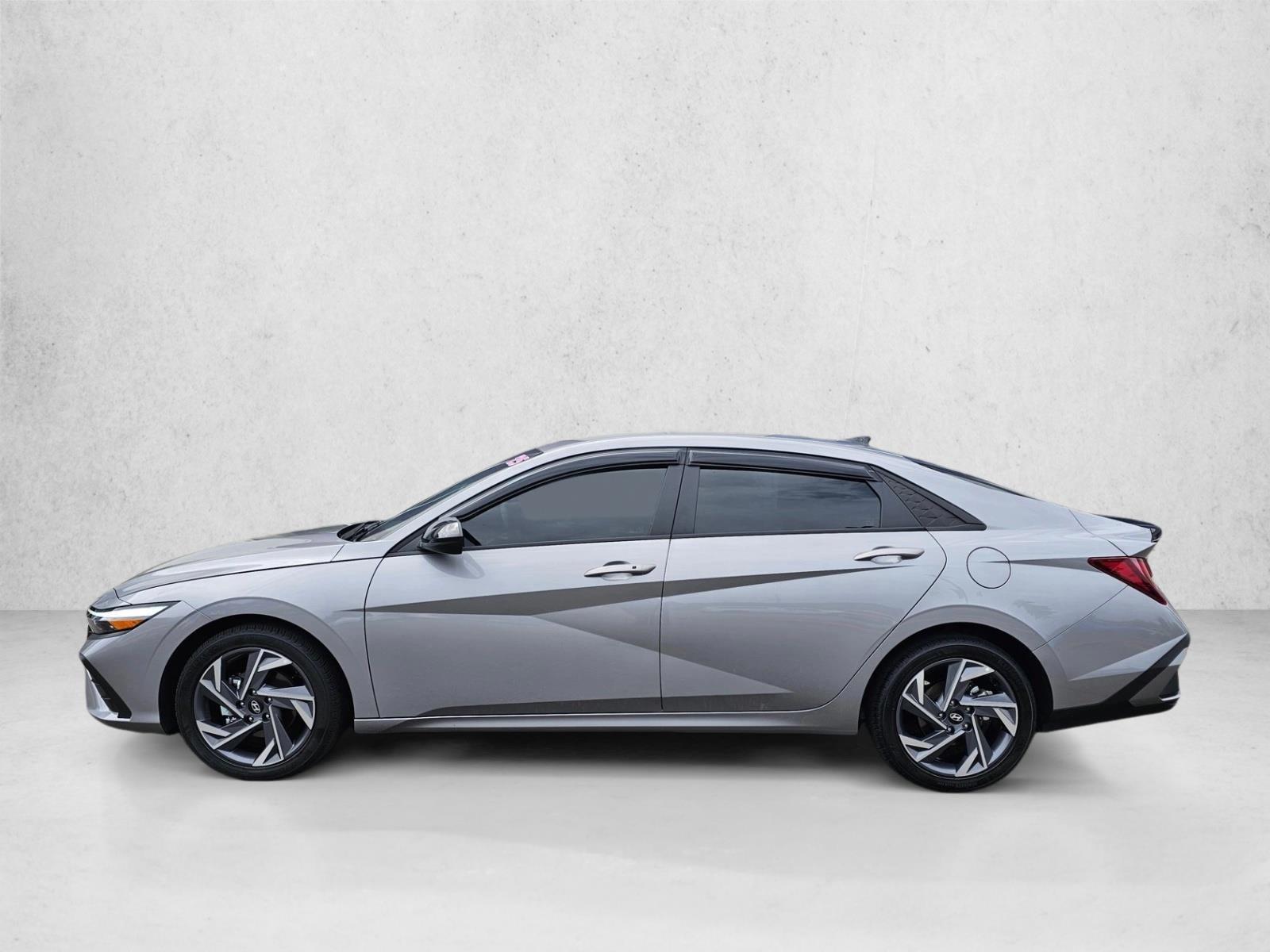 Thumbnail: 2025 Hyundai Elantra - 2