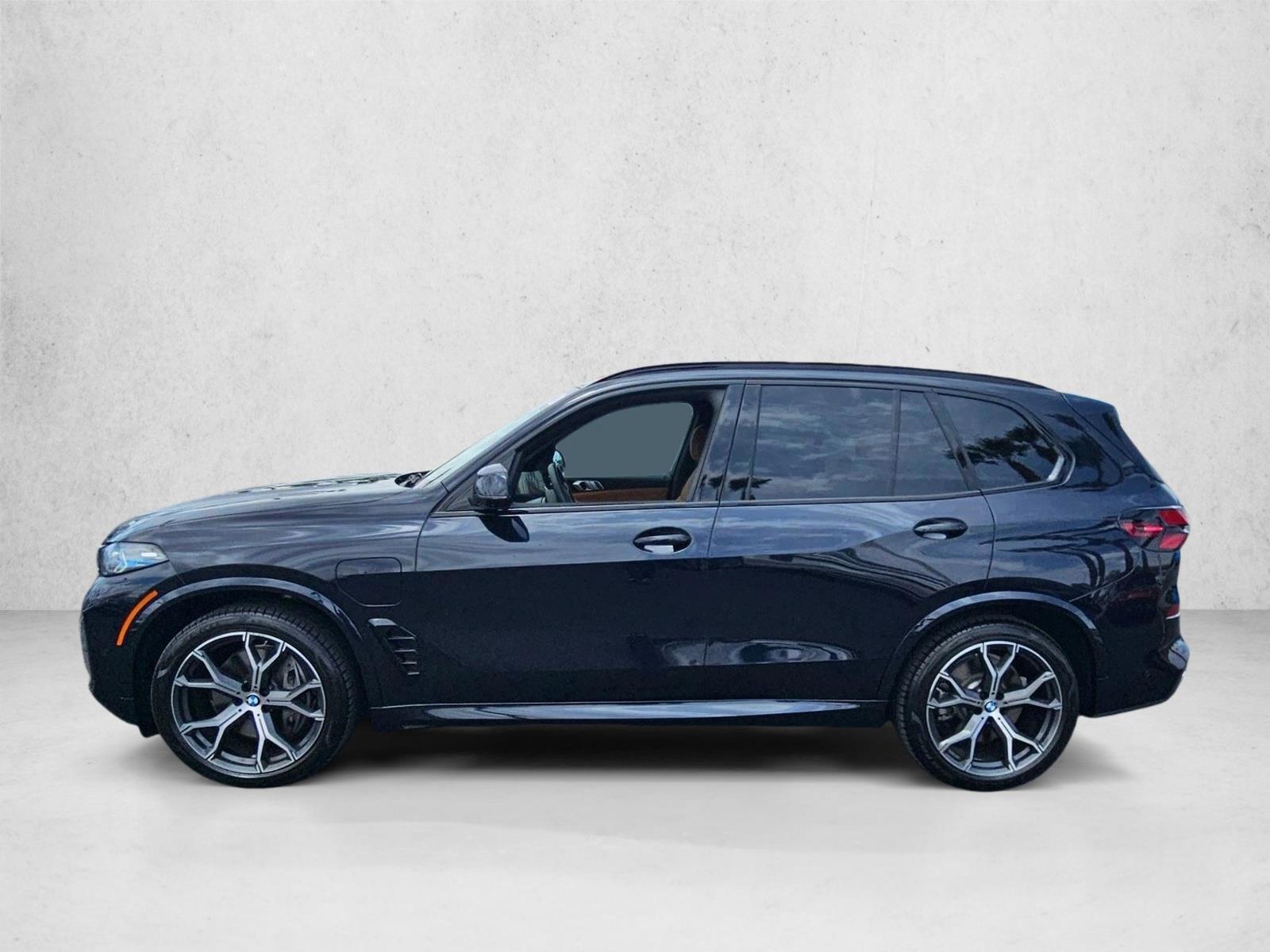 Thumbnail: 2026 BMW X5 - 2