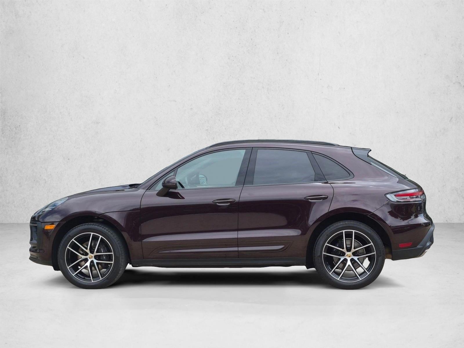 Thumbnail: 2024 Porsche Macan - 2