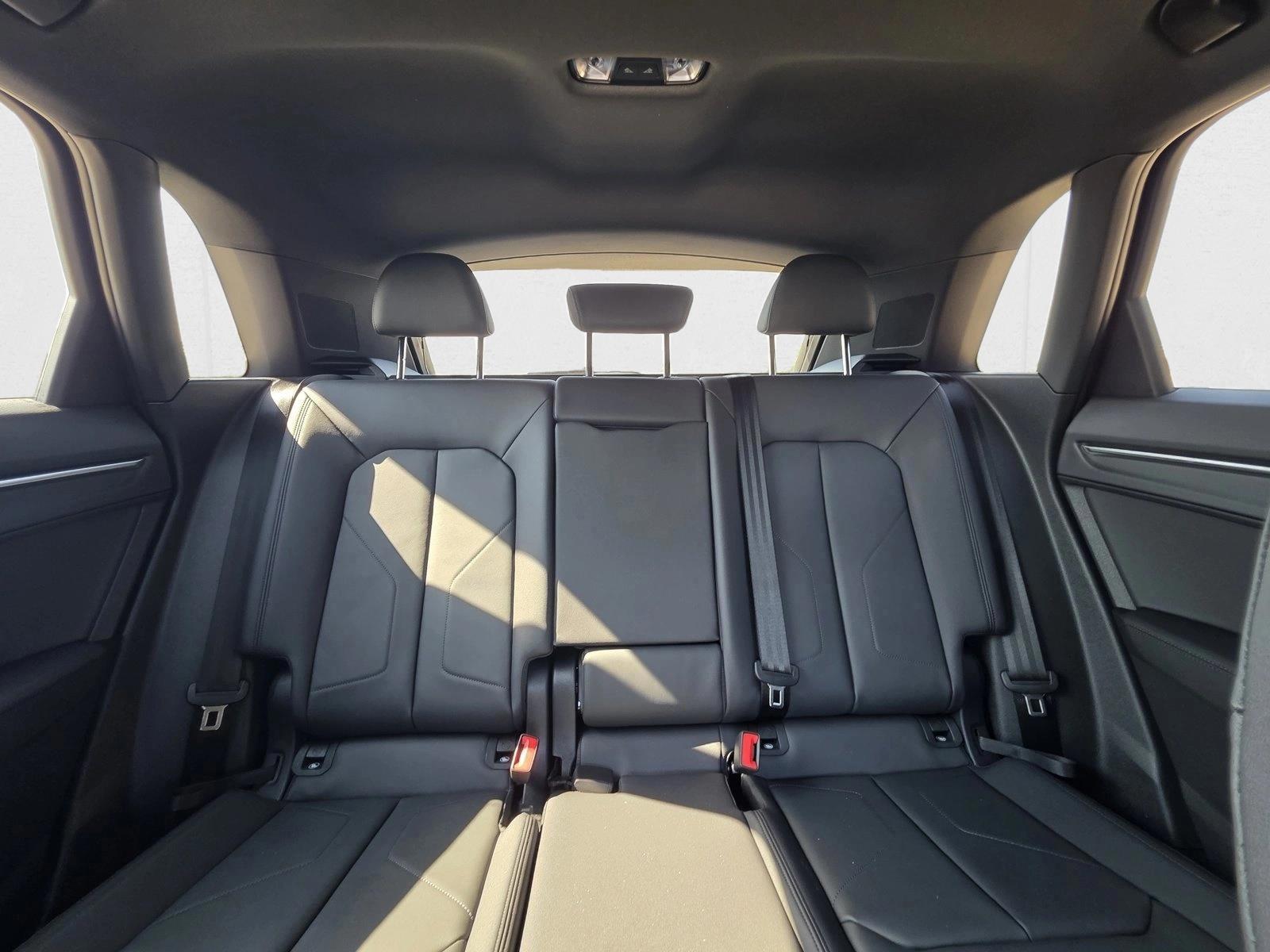 2025 Audi Q3 S Line Premium - Photo 17