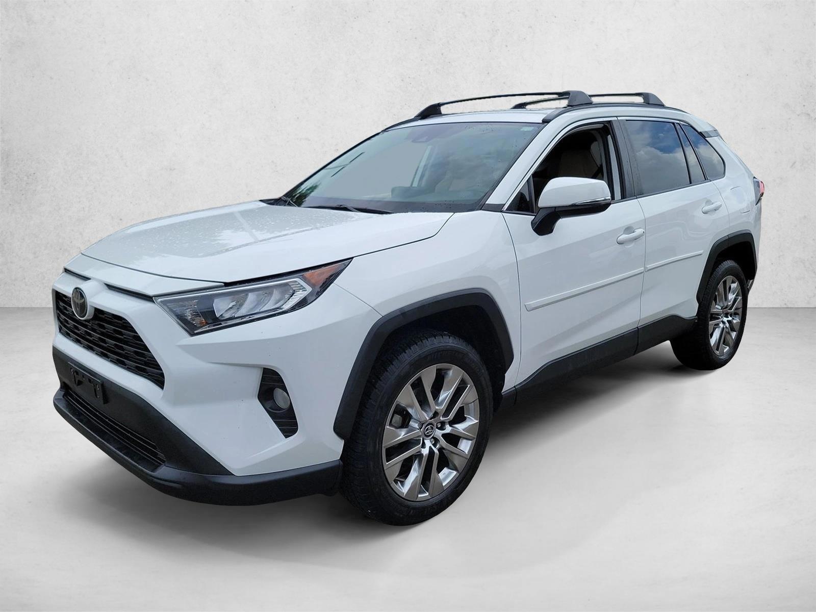 Thumbnail: 2020 Toyota RAV4 - 1