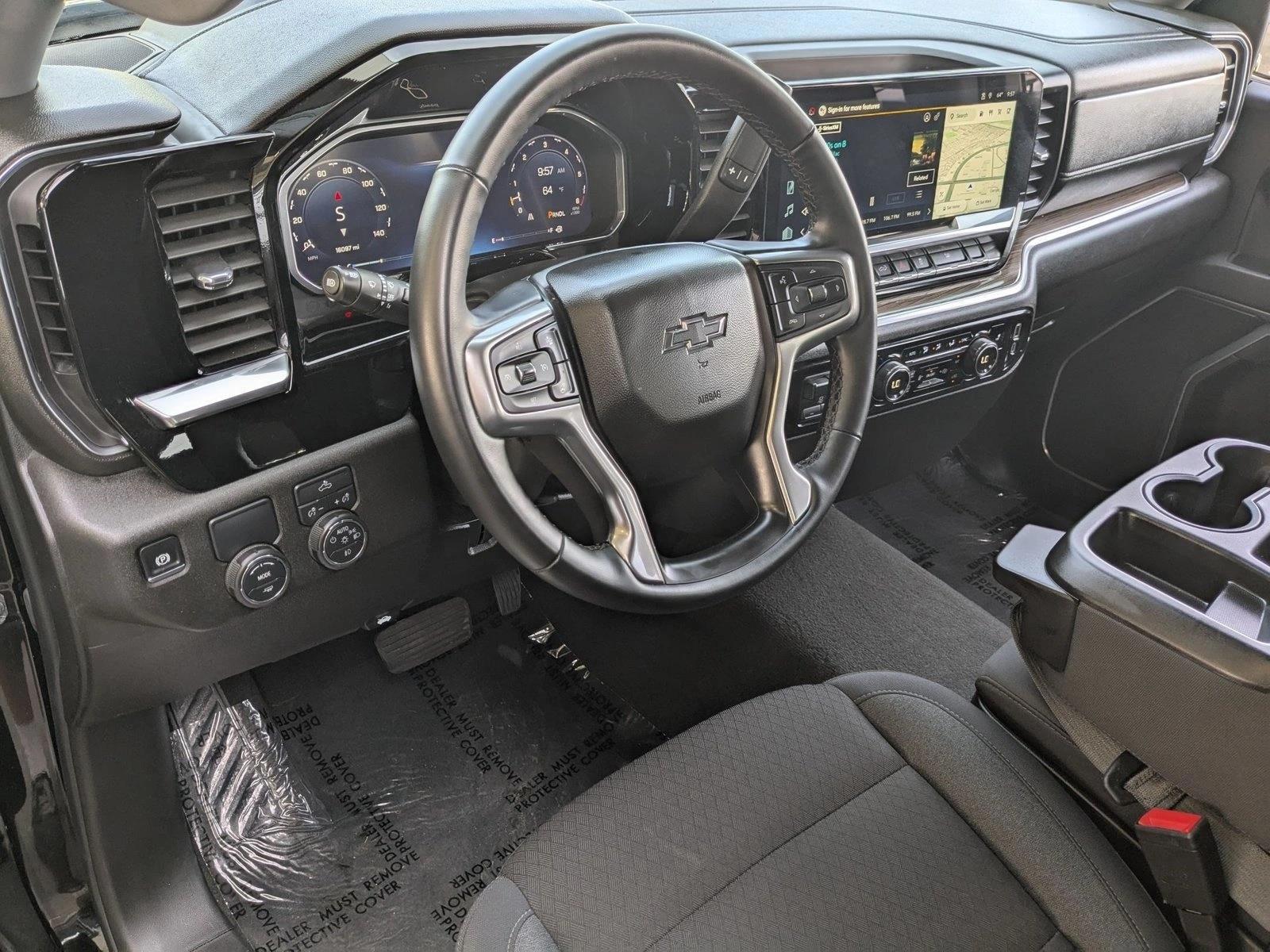 Thumbnail: 2026 Chevrolet Silverado 1500 - 3