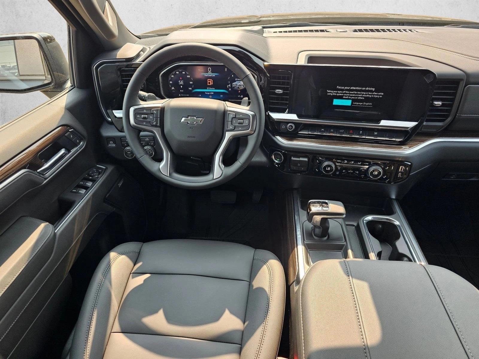 Thumbnail: 2026 Chevrolet Silverado 1500 - 4