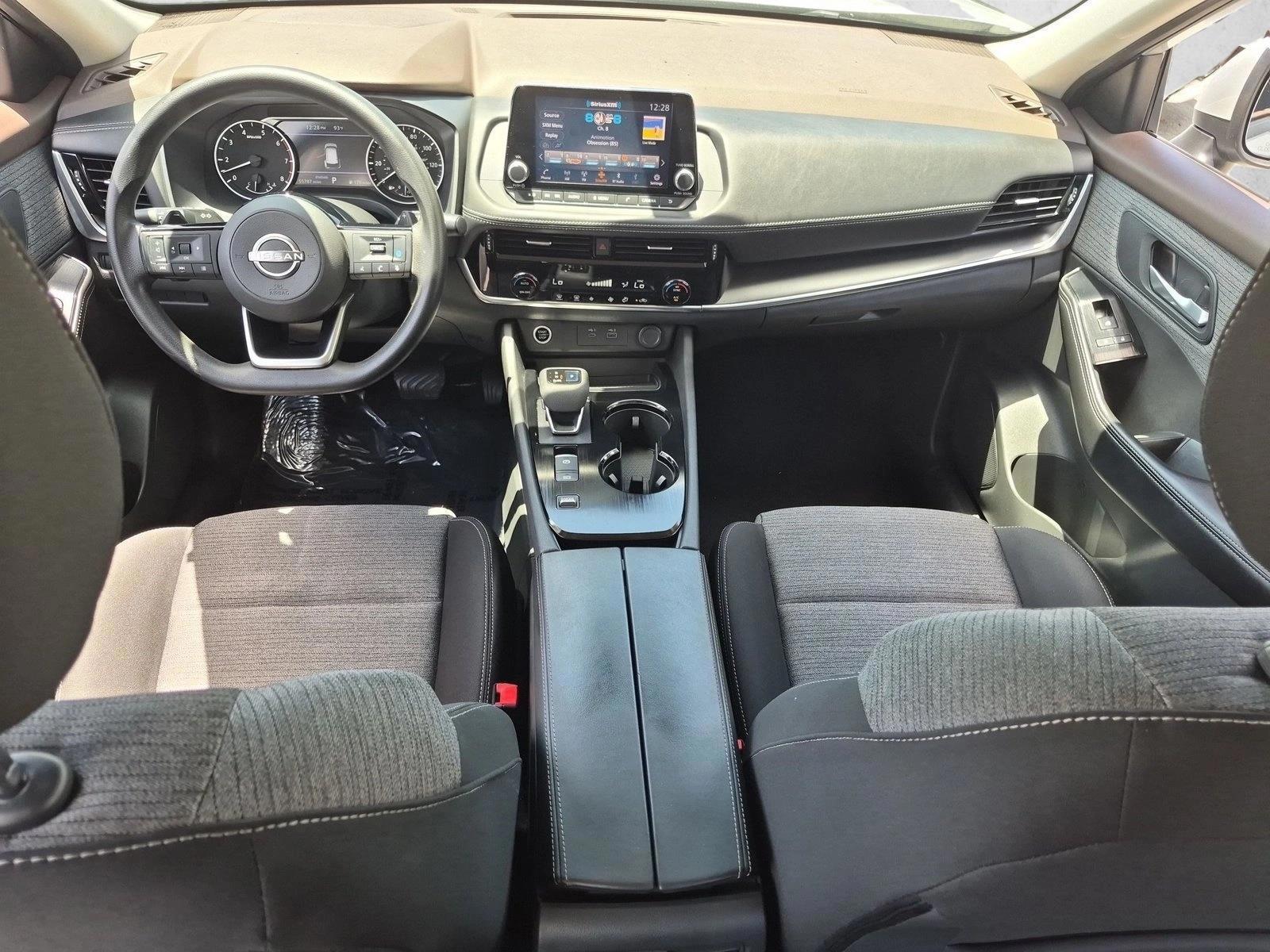 Thumbnail: 2022 Nissan Rogue - 3