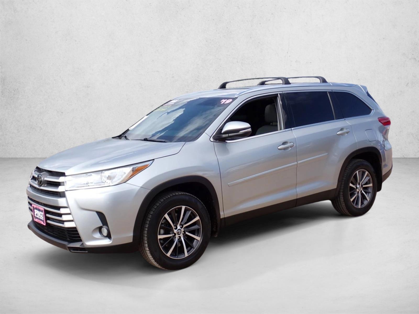 Thumbnail: 2019 Toyota Highlander - 1