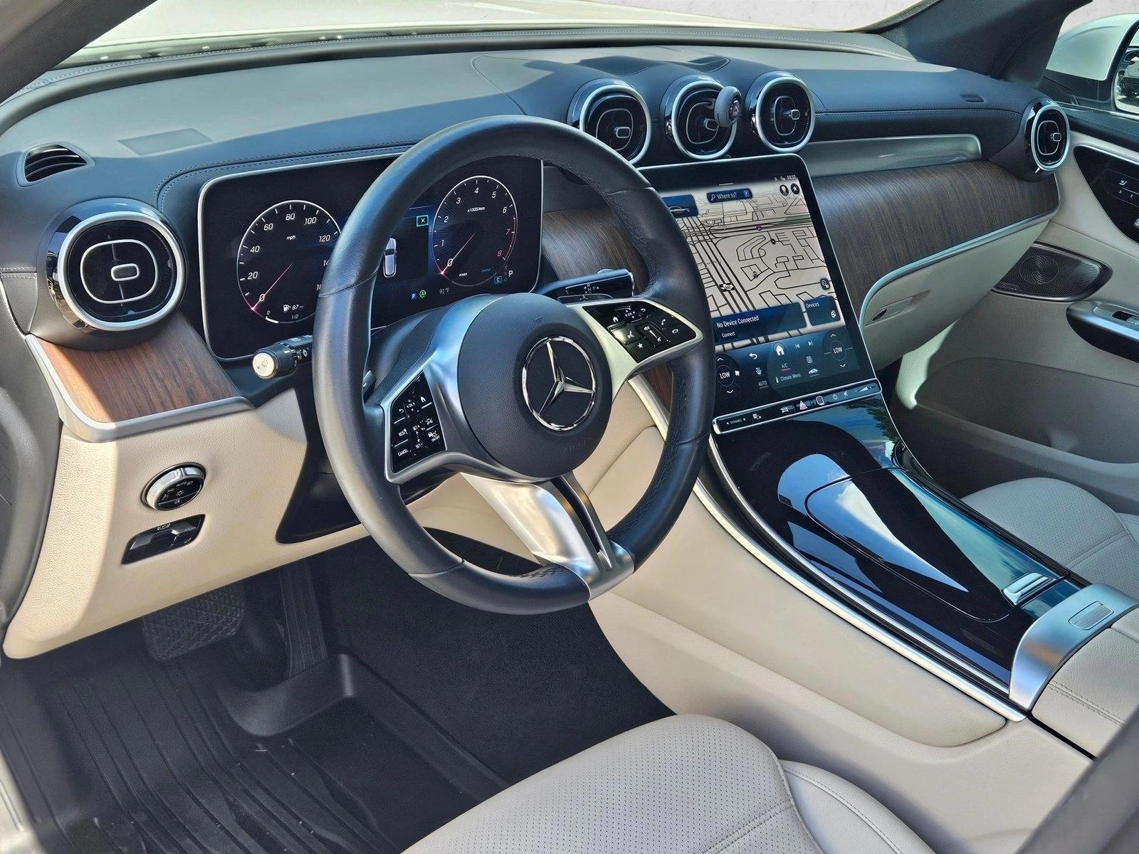 Thumbnail: 2024 Mercedes-Benz GLC - 3
