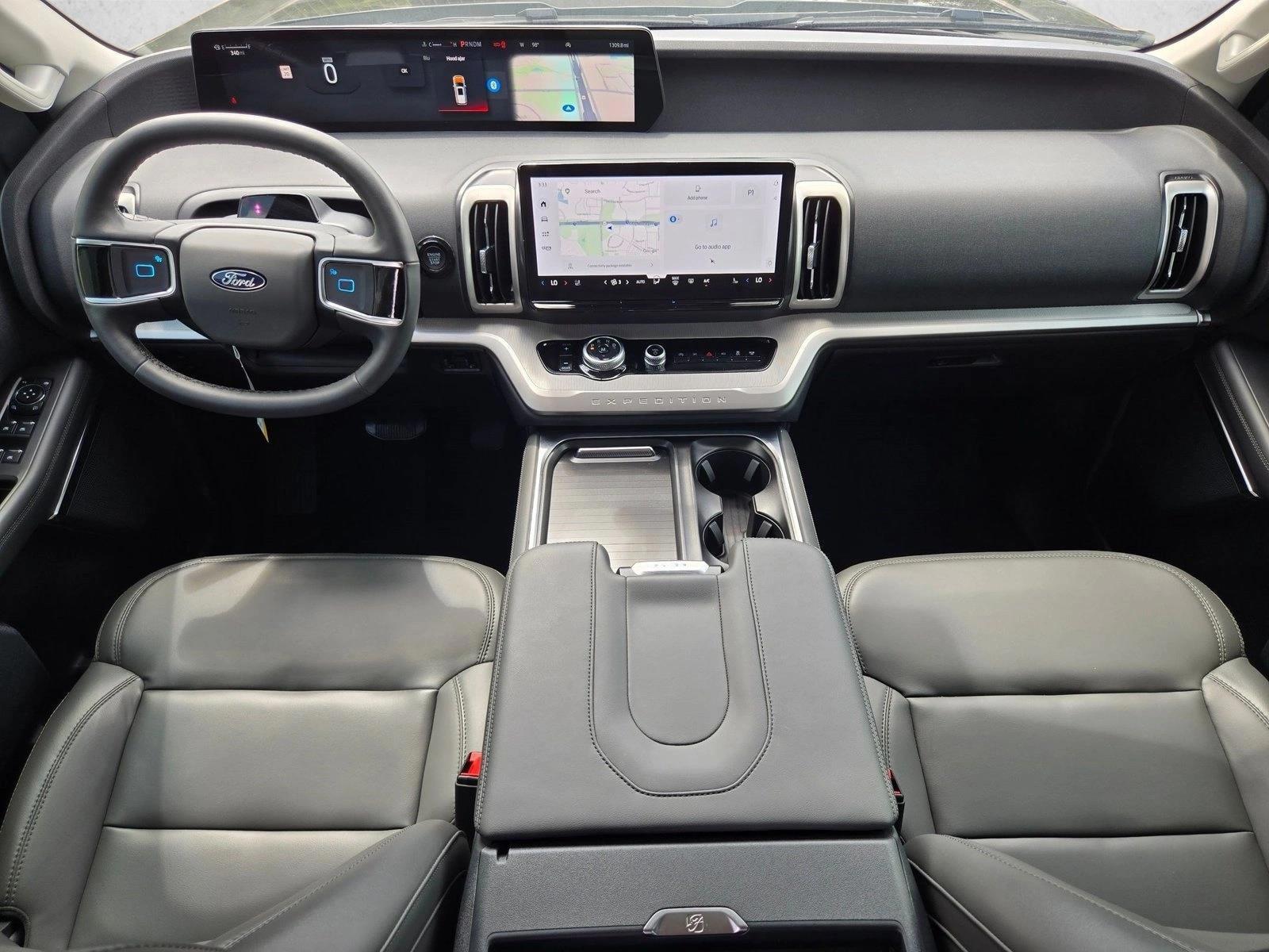 Thumbnail: 2026 Ford Expedition - 3