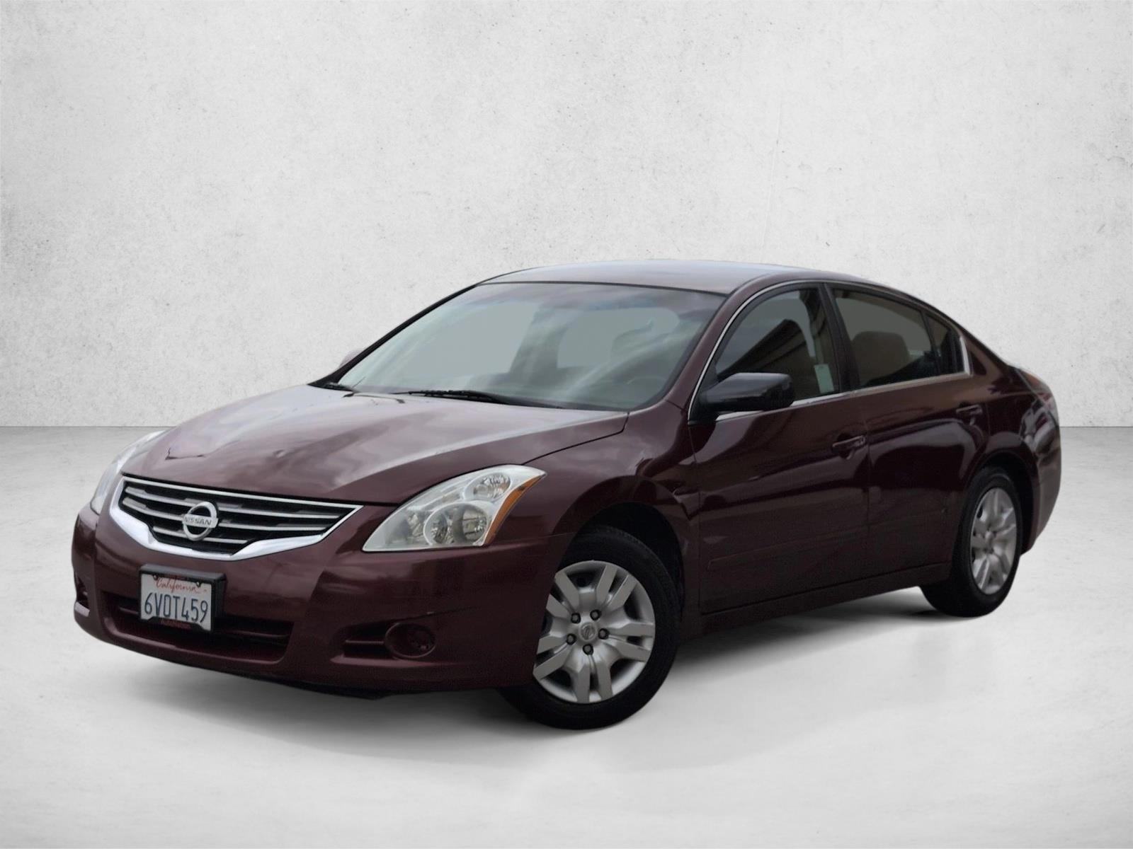 Thumbnail: 2012 Nissan Altima - 1