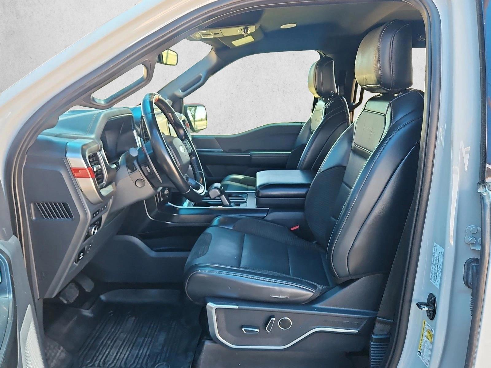 2023 Ford F-150 Raptor - Photo 21