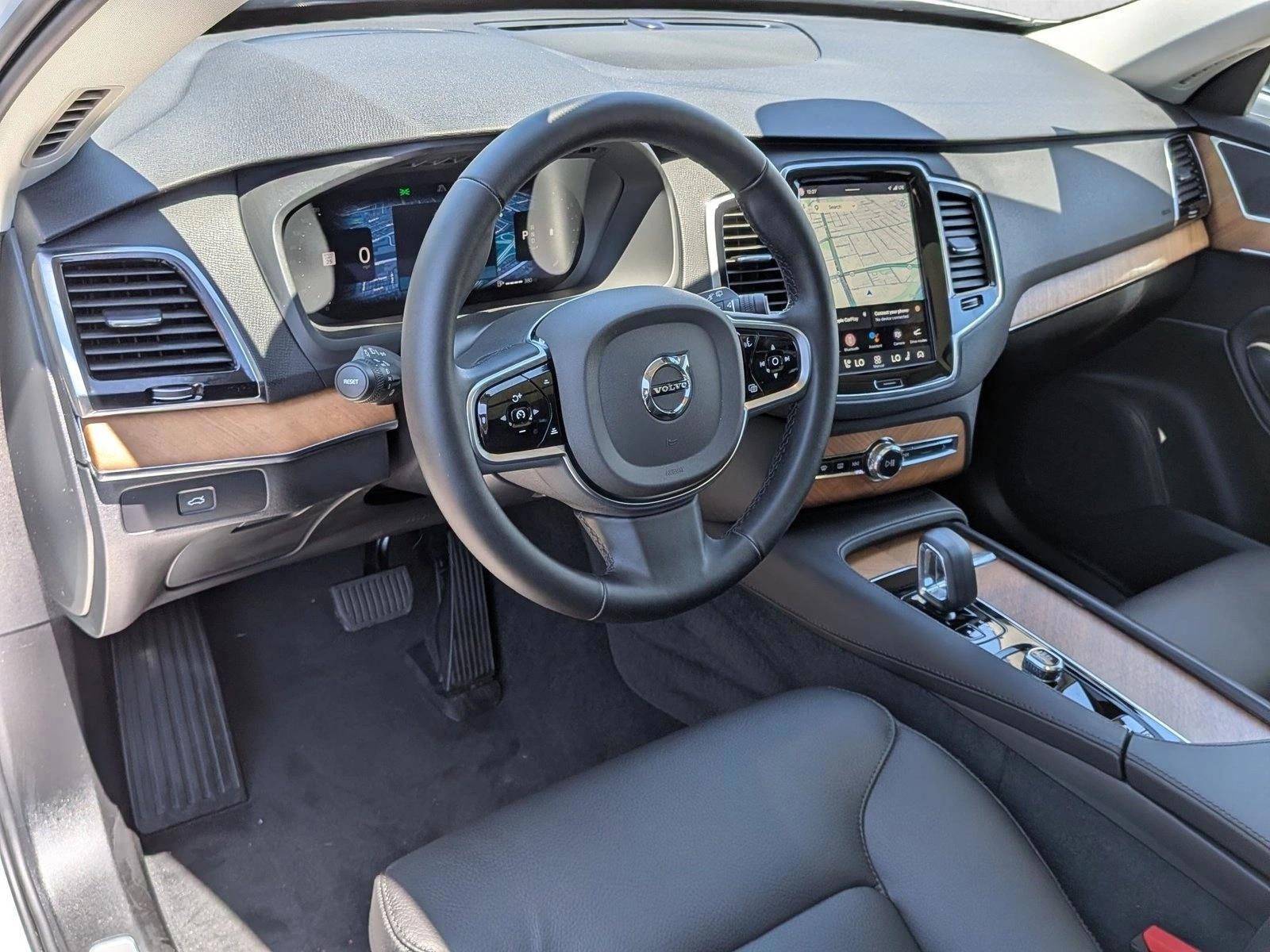 Thumbnail: 2025 Volvo XC90 - 3
