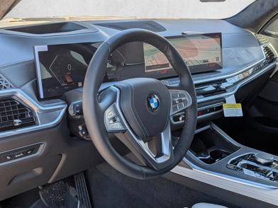 2026 BMW X7