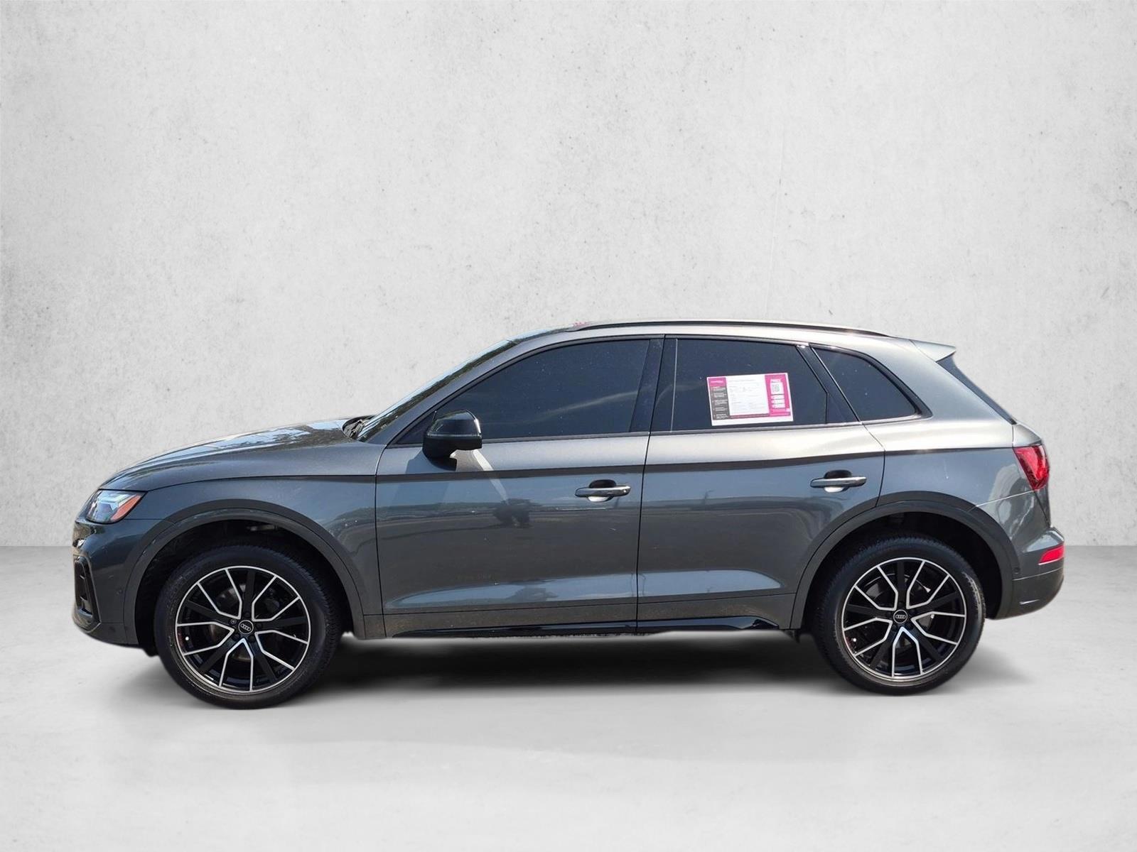 Thumbnail: 2023 Audi SQ5 - 2
