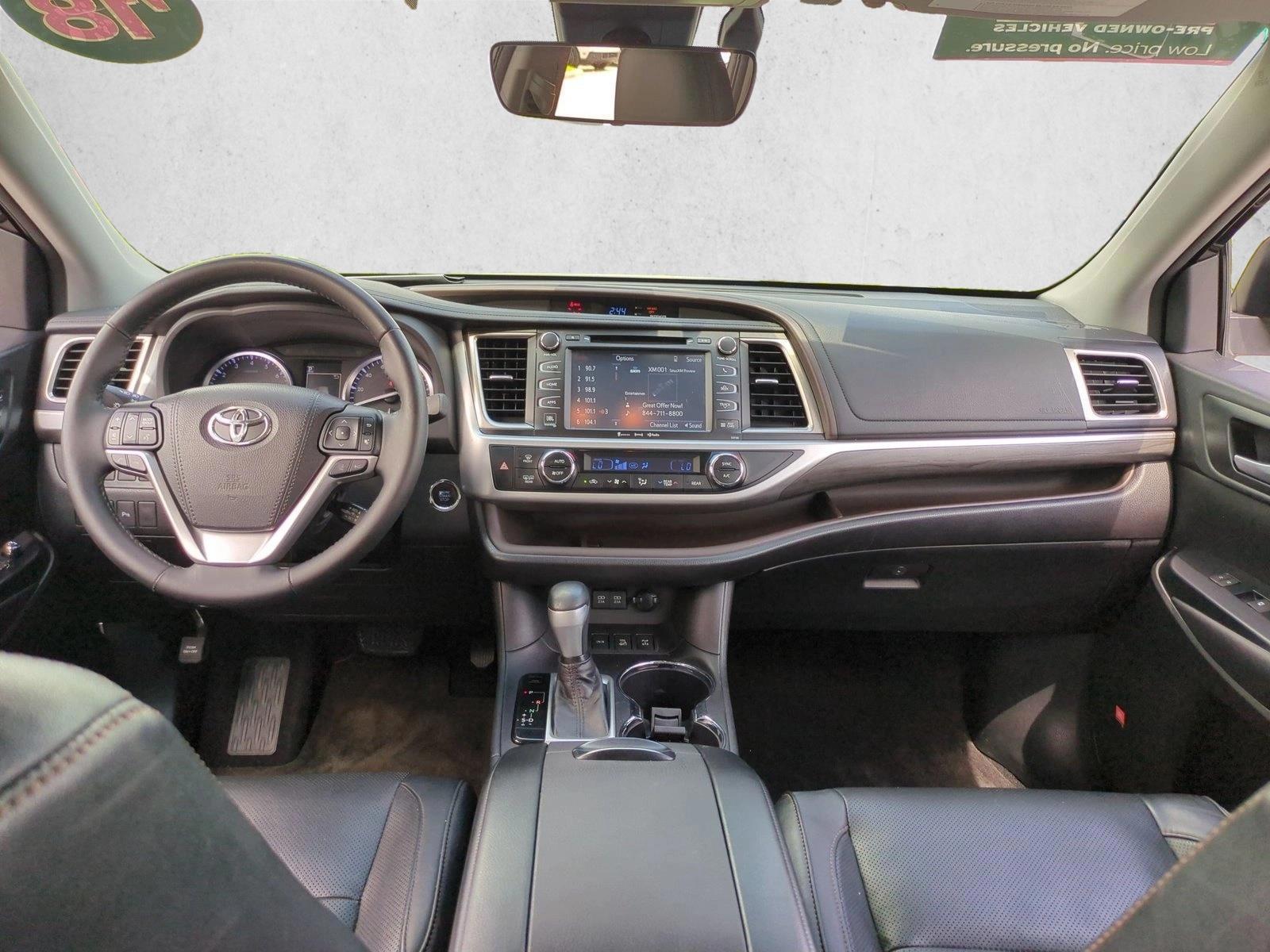 Thumbnail: 2018 Toyota Highlander - 3