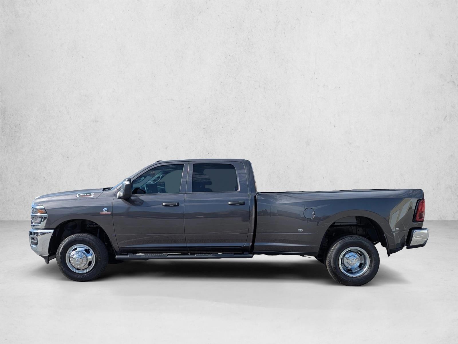 Thumbnail: 2026 RAM 3500 - 2